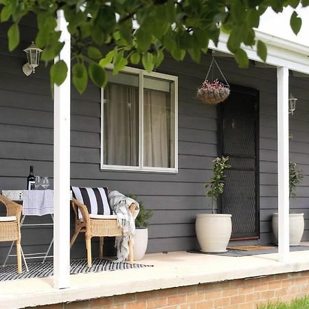 Wine Country Cottage In The Southern Highlands Fitzroy Falls Exterior photo