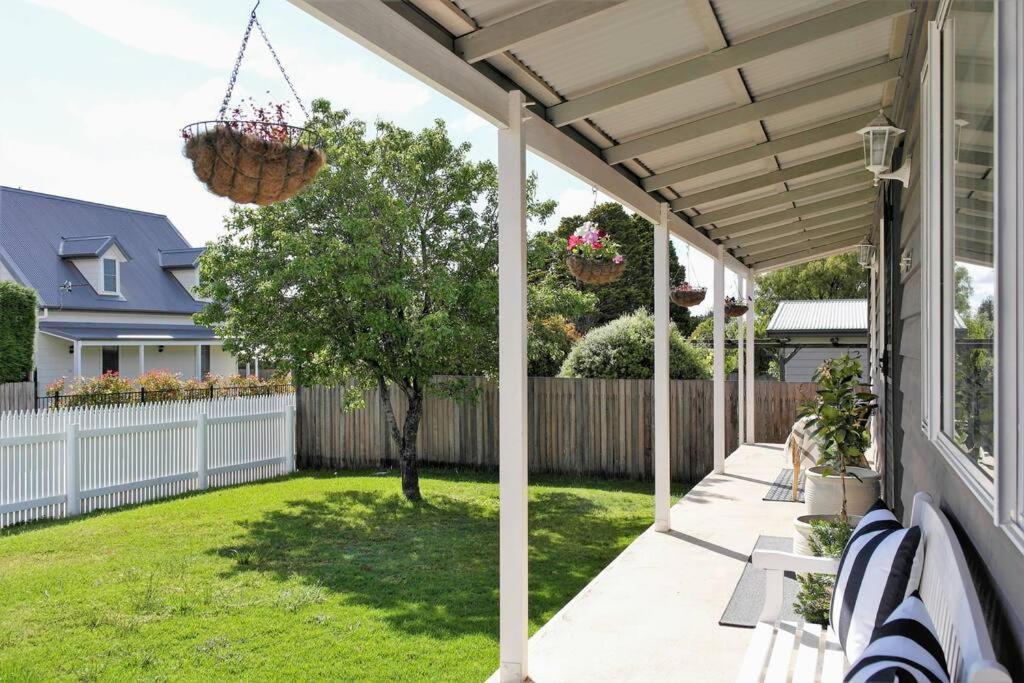 Wine Country Cottage In The Southern Highlands Fitzroy Falls Exterior photo